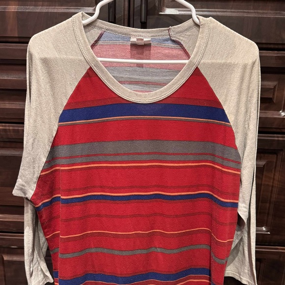 Lula roe Striped Red and Gray Raglan Sleeve Top XL - Picture 4 of 5